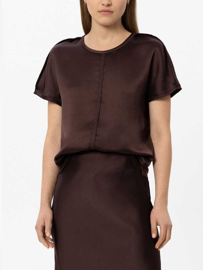 T-Shirt mit Nahtdetails 